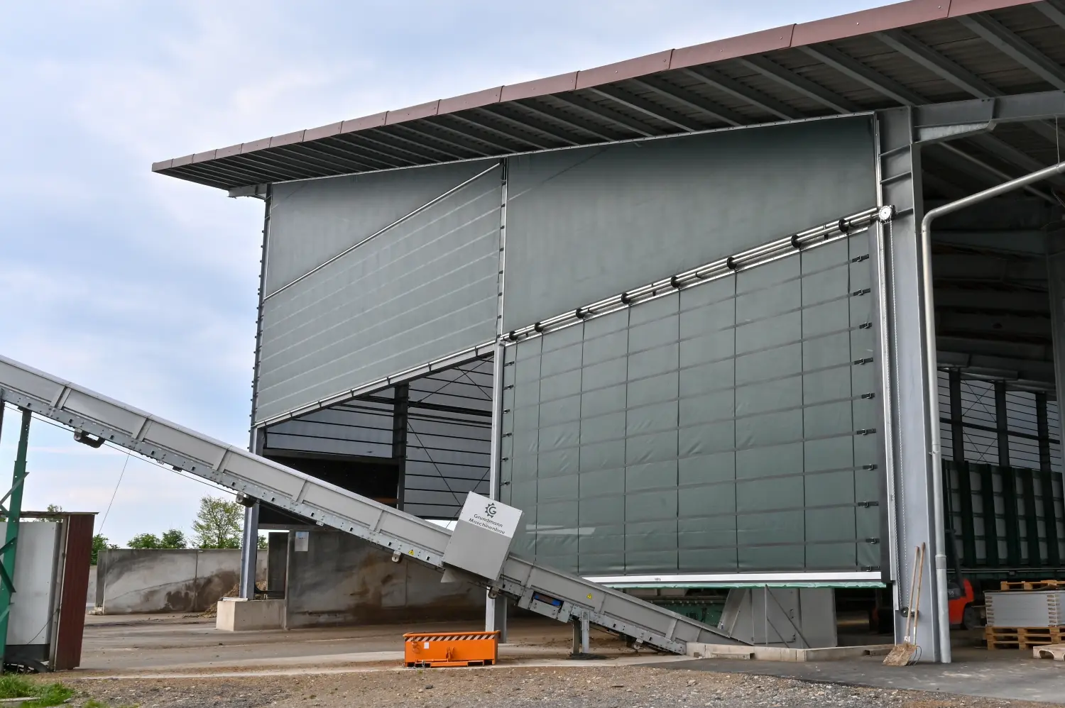 Hallenverkleidung in Greven Möhlenkamp